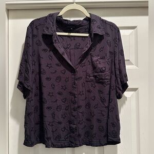 Torrid Esoteric Print Cropped Button Up